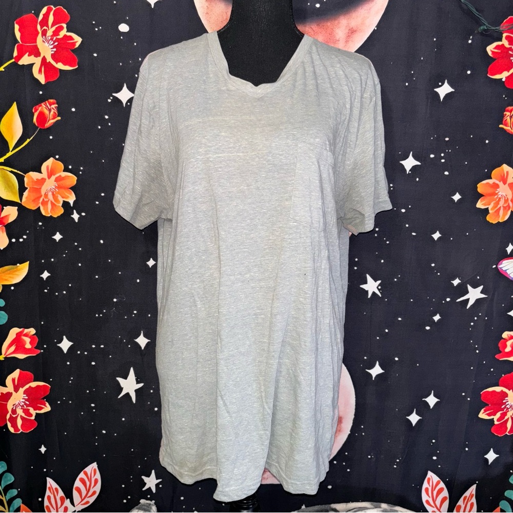 Sunday Work Clothes Gray V Neck